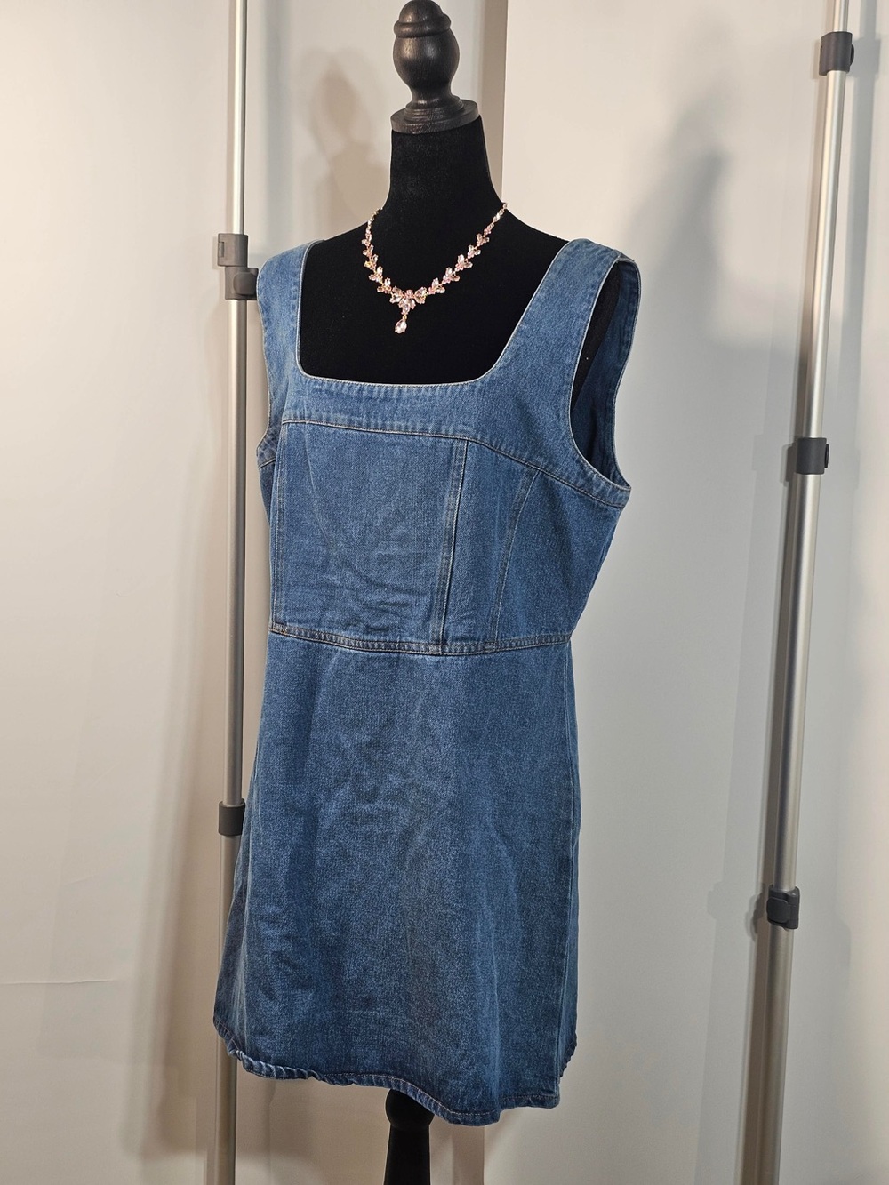 #172 Lulus Denim Mini Dress XL Square Neck Sleeveless Y2K Jean Dress